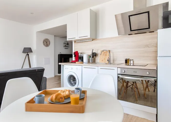 Whitehorse 3 Cahorscitystay *